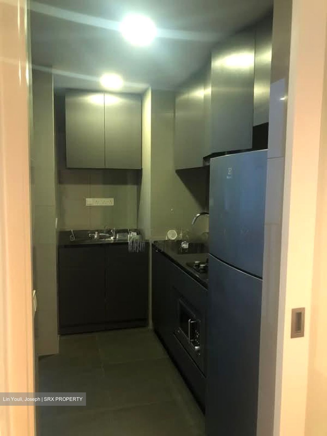 Sky Vue (D20), Condominium #581009061